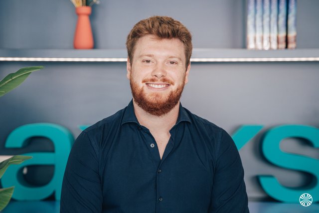 Rencontrez Arnaud, Consultant junior conduite du changement - Axys