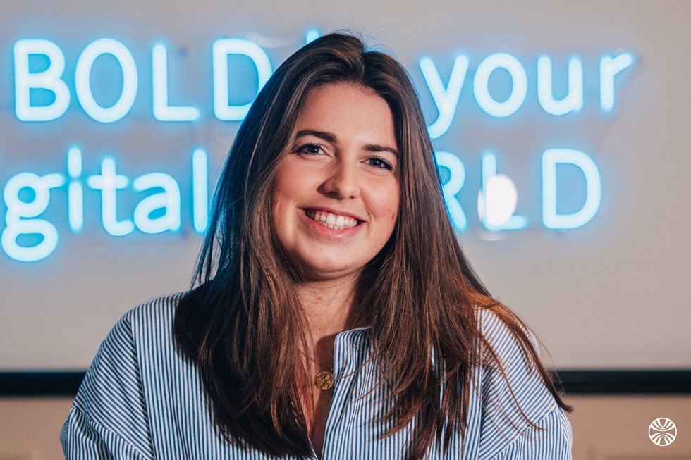 Rencontrez Tess, Community Builder - WOLD