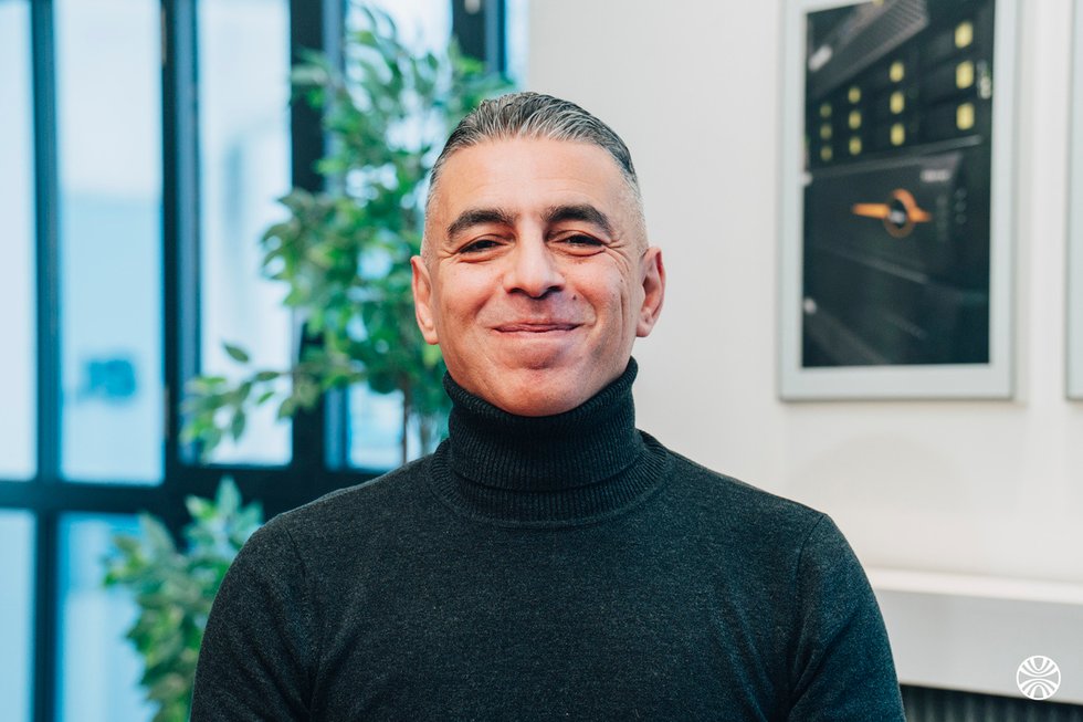 Rencontrez Akim, Responsable Maintenance - Groupe Carrus