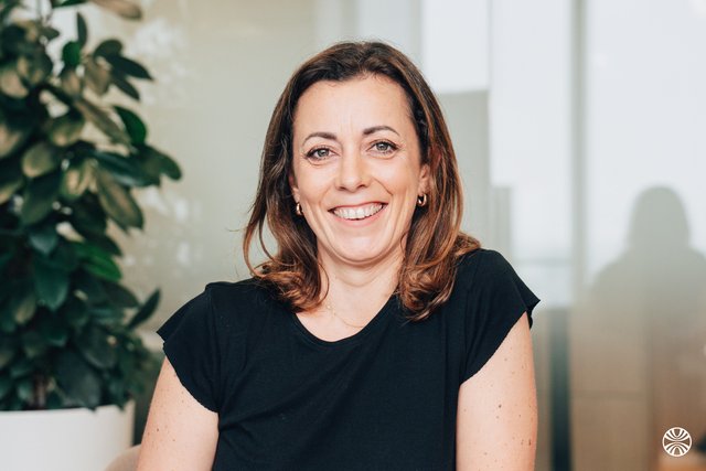 Meet Elodie, Responsable opérations - Comexposium