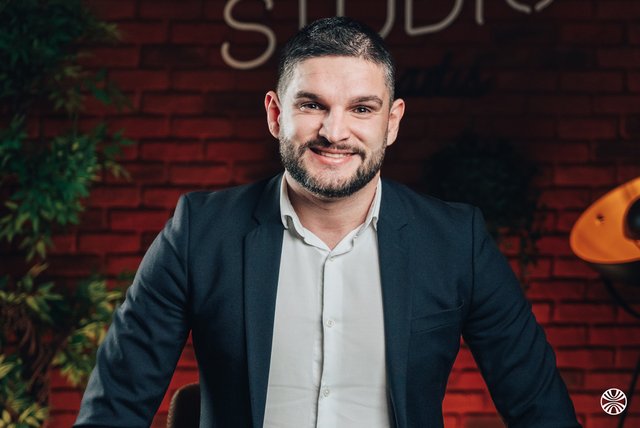 Rencontrez Yoann, responsable de l'équipe chef de projets - Sewan