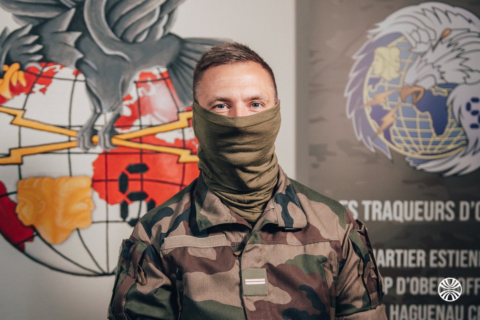 Rencontrez Florian, Technicien Supérieur - Commandement de la Cyberdéfense (COMCYBER)