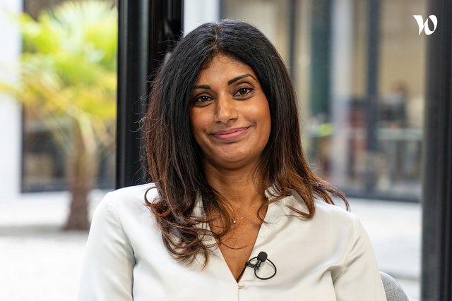 Rencontrez Sakina, Chargée de formation - IKI Assurances