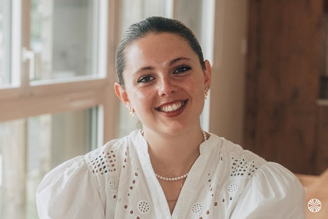 Rencontrez Alice, auditrice financière junior - EY