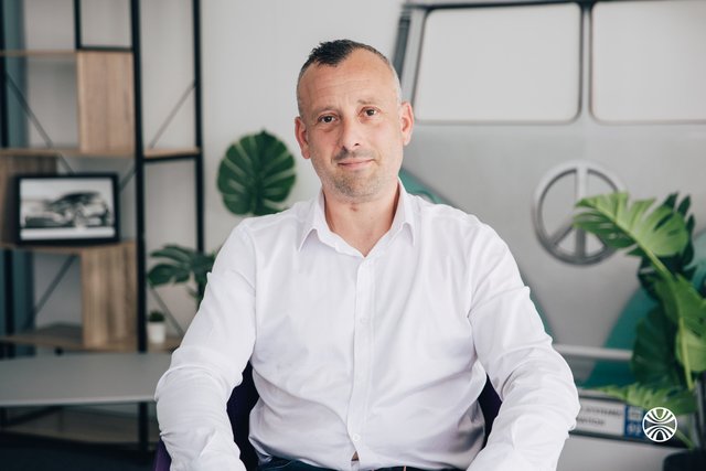 Rencontrez Nicolas, Expert Qualité et organisation - Volkswagen Group France