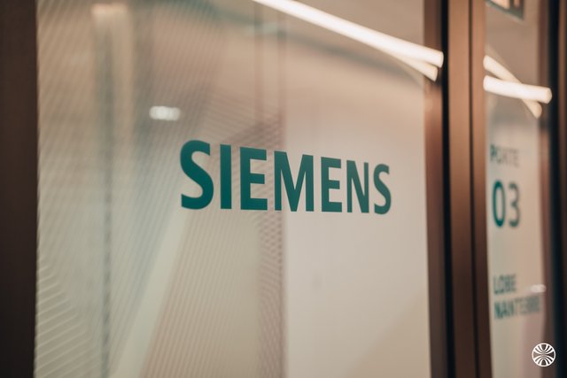 SIEMENS FRANCE HOLDING