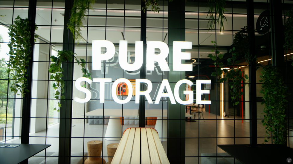 PURE STORAGE - Grand Angle - Pure Storage
