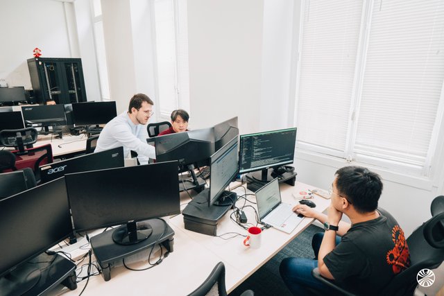 QuantCube Technology