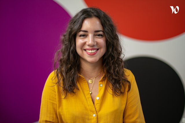 Rencontrez Iris, Responsable communication - Oxeva