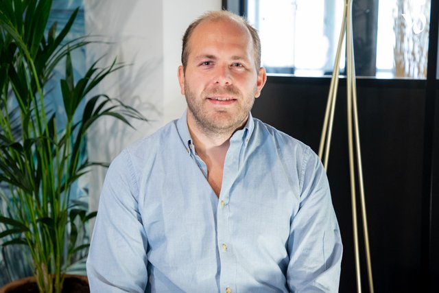 Rencontrez Charles, Fondateur et Dirigeant - Simplis