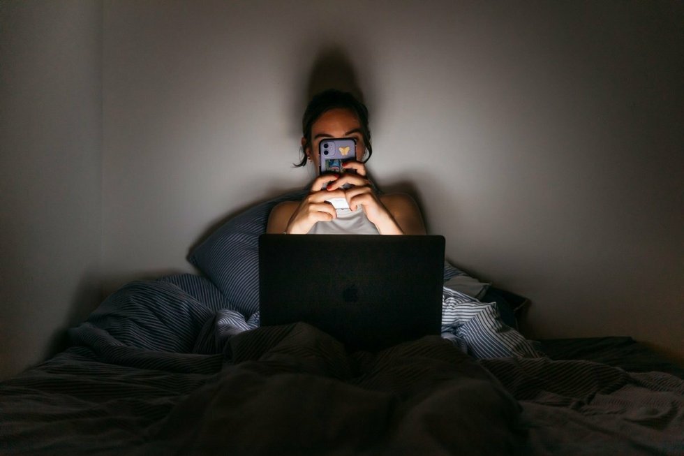 Do you suffer from hyperconnection? Take this test from a digital detox expert