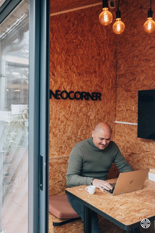 Groupe Neocorner