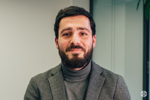 Rencontrez Serge, Directeur commercial - MODELABS