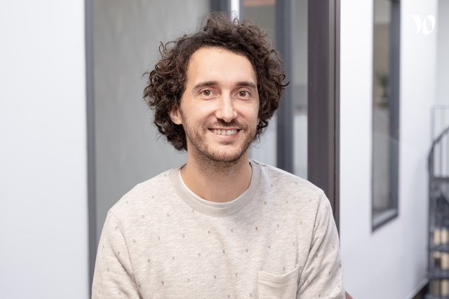 Rencontez Sébastien, Dev historique 11 ans - Extrabat