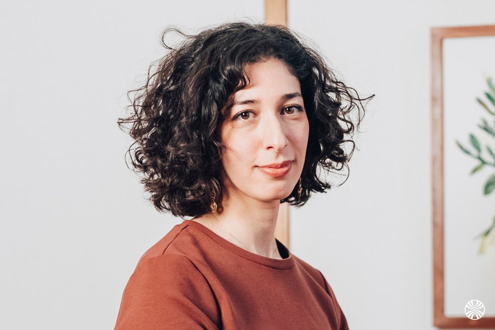 Rencontrez Yasmine, Chef de projet - Agence Laura Gonzalez