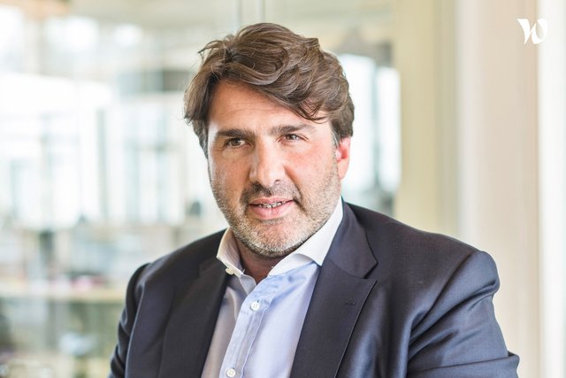 Rencontrez Julien, Président et fondateur - Nova Consulting