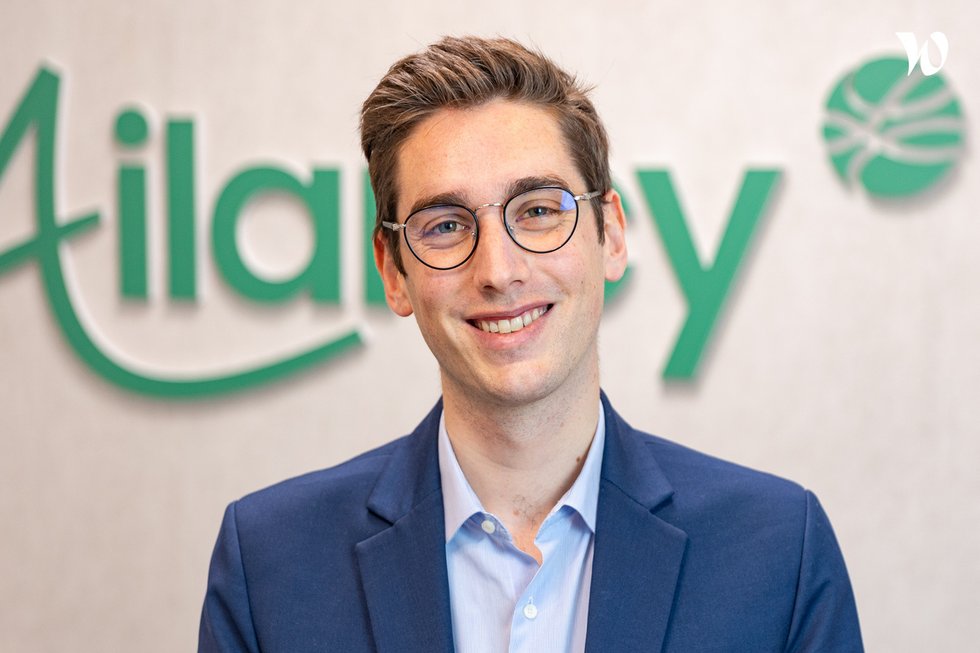 Rencontrez Valentin, Manager - Ailancy