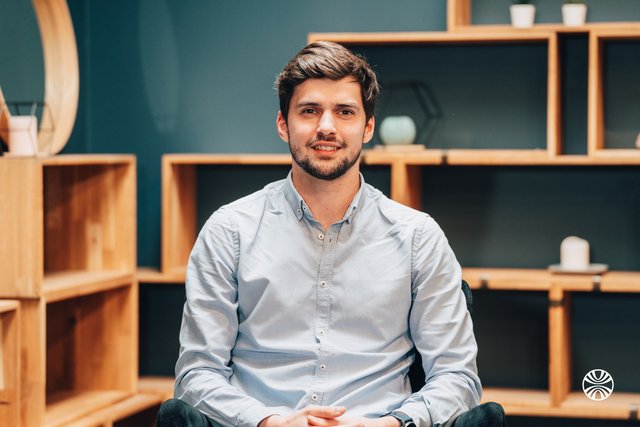 Rencontrez Lucas, Co-fondateur de Dealt - Dealt