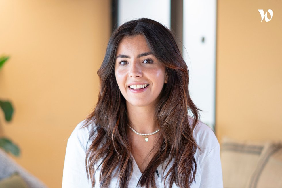 Meet Ghita, Customer Success Manager - Dext France