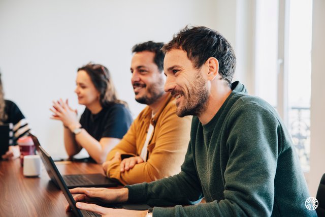 YOUSIGN (soon-to-be YOUTRUST)