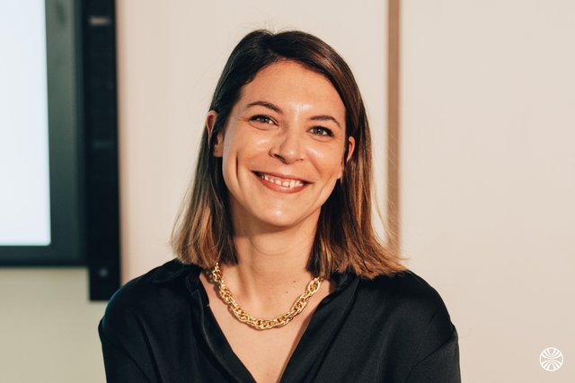 Rencontrez Emmanuelle, Chargée de Conformité - Banque Wormser Frères
