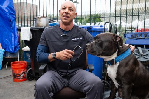 Project Street Vet: Caring for the unseen paws of Skid Row