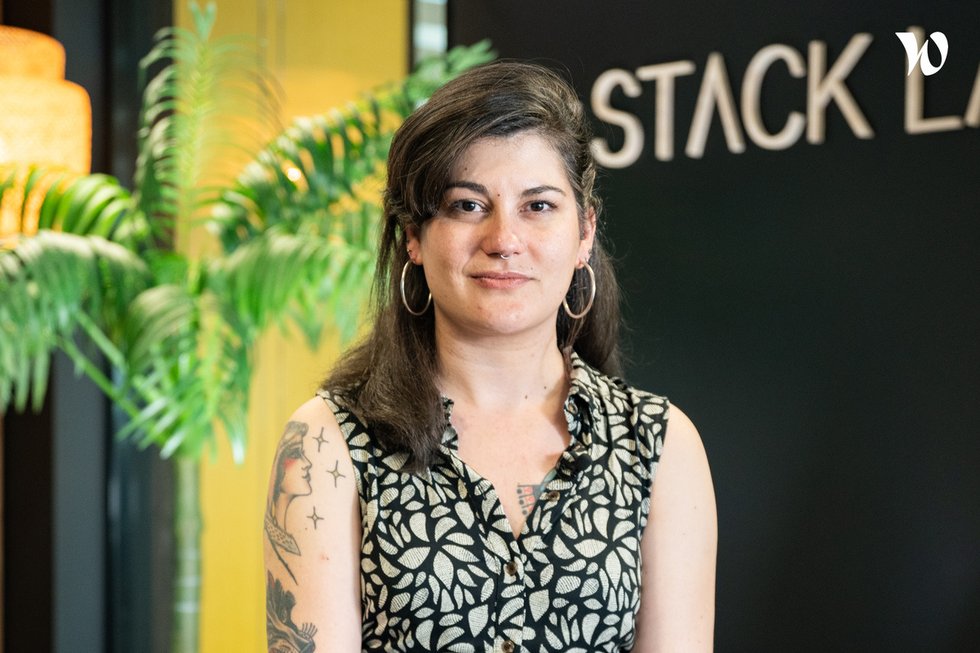 Rencontrez Estelle, Cloud Engineer - Onepoint x Stack Labs