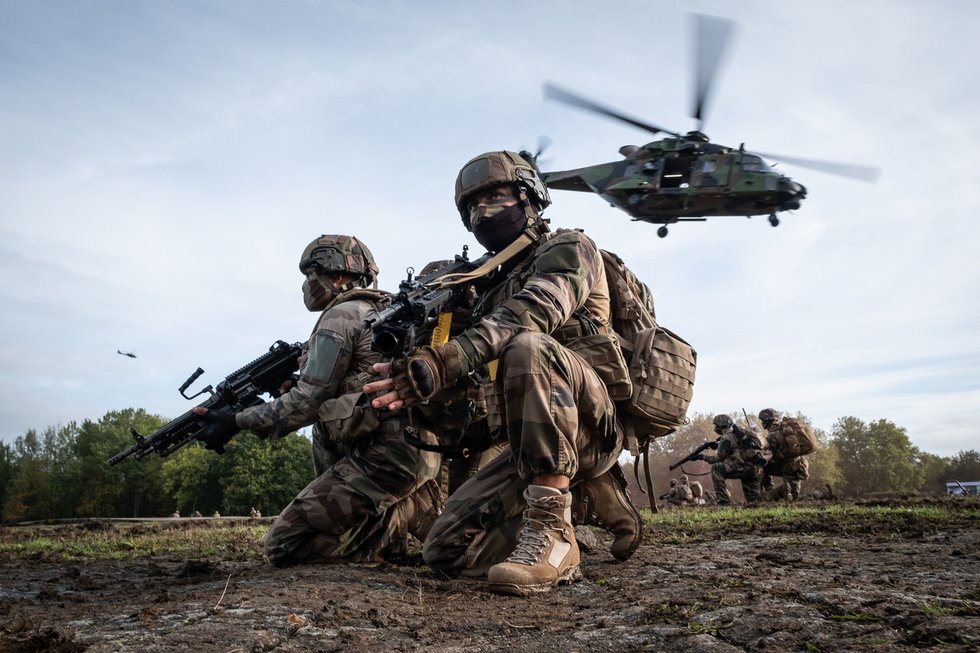 Recrutement armée de Terre - Armée de Terre - sengager.fr