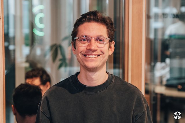 Meet Antoine, Cofondateur & CEO - Tomorro