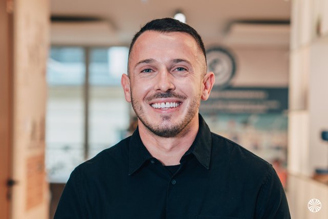 Rencontrez Jimmy, Manager Contrôle de Gestion - JDE Peet’s France