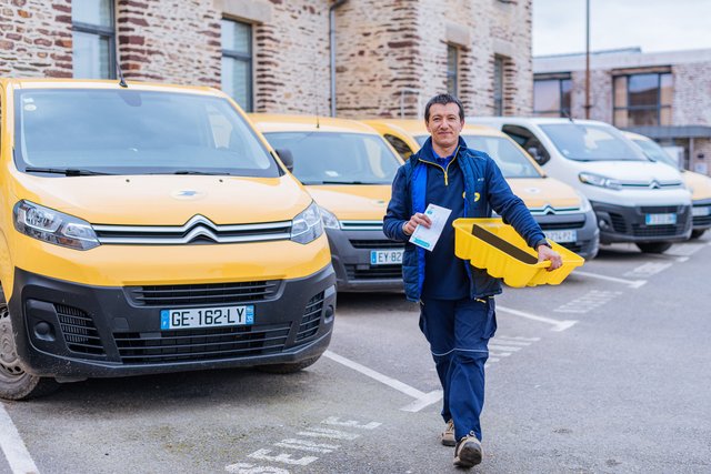 La Poste - Branche Services-Courrier-Colis