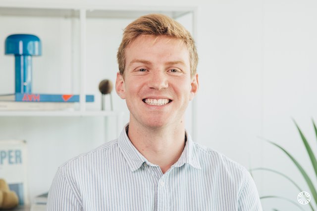 Meet Etienne, Workspace Consultant - Parella