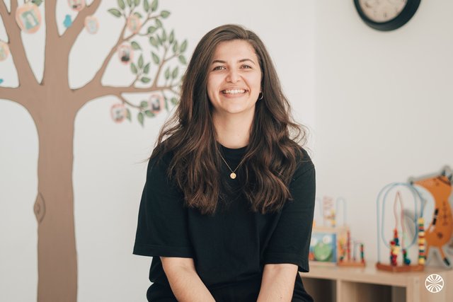 Rencontrez Laura, Responsable Marketing - Educ Up