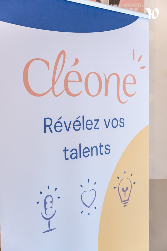 Cléone