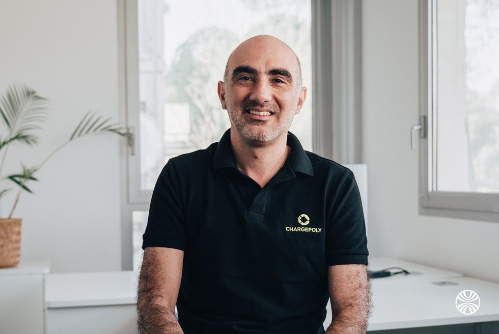 Rencontrez Hadi, Président et Fondateur - Chargepoly