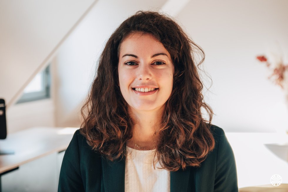 Rencontrez Salomé, Consultante conformité - LA ROBE NUMERIQUE