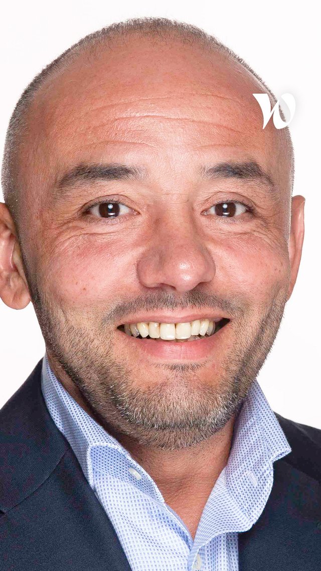 Meet Khamis, Senior Sales Manager - Legos