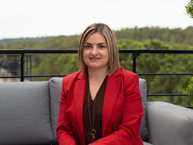 Rencontrez Laura MARTINEZ, Responsable Comptable - Groupe Courtin