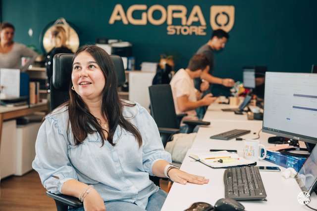 Agorastore