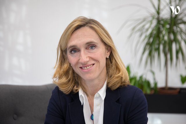 Rencontrez Géraldine Decaux  CEO - Lightinderm