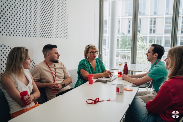 emlyon business school