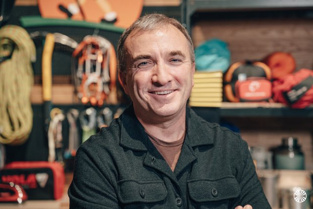 Rencontrez Aymeric, Directeur Général - Au Vieux Campeur