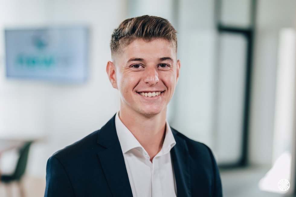 Rencontrez Robin, Business Manager - new-e