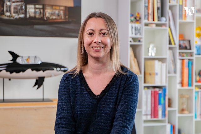 Rencontrez Nadège, Responsable Communication & RP - Gestion & Stratégies