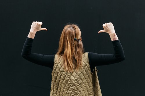 BADASS : pas besoin d’être extraordinaire pour ne pas être banale