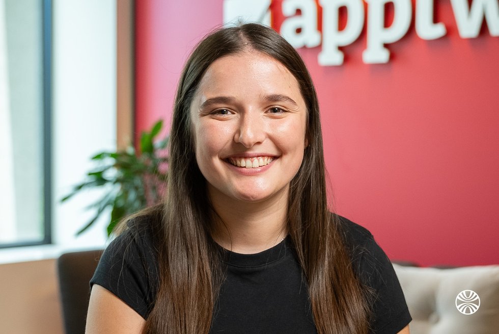 Meet Cloë, App Growth Consultant - AppTweak