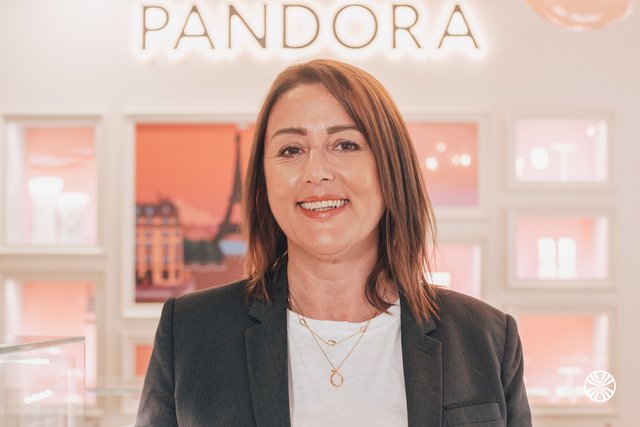 Meet Géraldine, Directrice de zone - Pandora