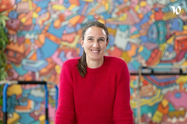 Rencontrez Inène, Directrice Marketingl - FizzUp