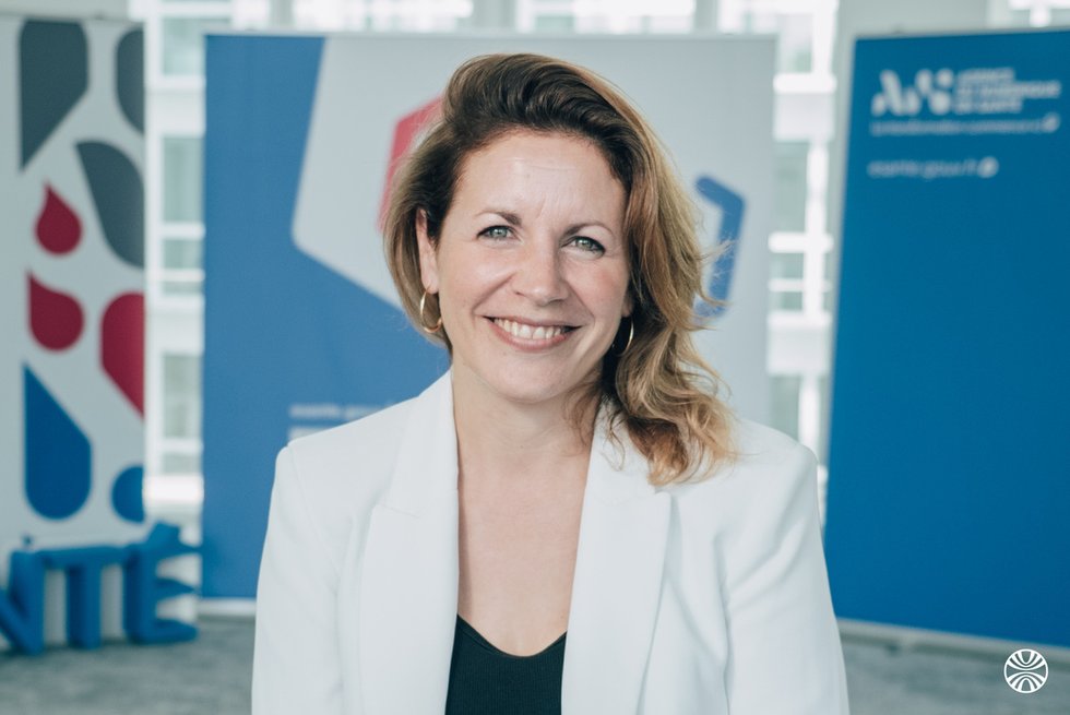 Rencontrez Stéphanie, Directrice du Domaine -Services aux professionnels et Offre de soins- - Agence du Numérique en Santé​