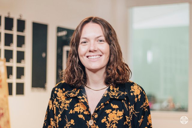 Rencontrez Sarah, Responsable des productions - Robin & Co